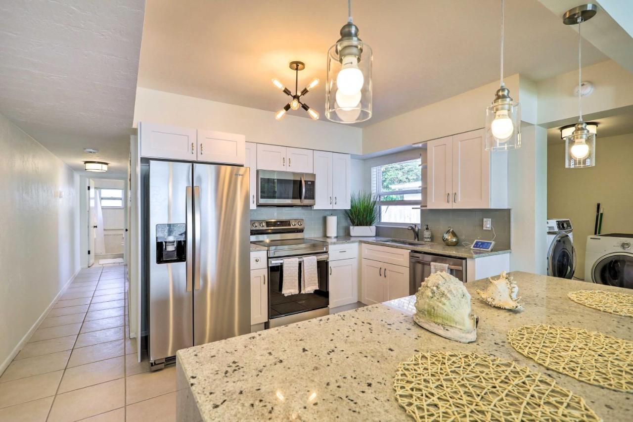 Cute And Cozy Florida Duplex Walk To Beaches! 可可比奇 外观 照片