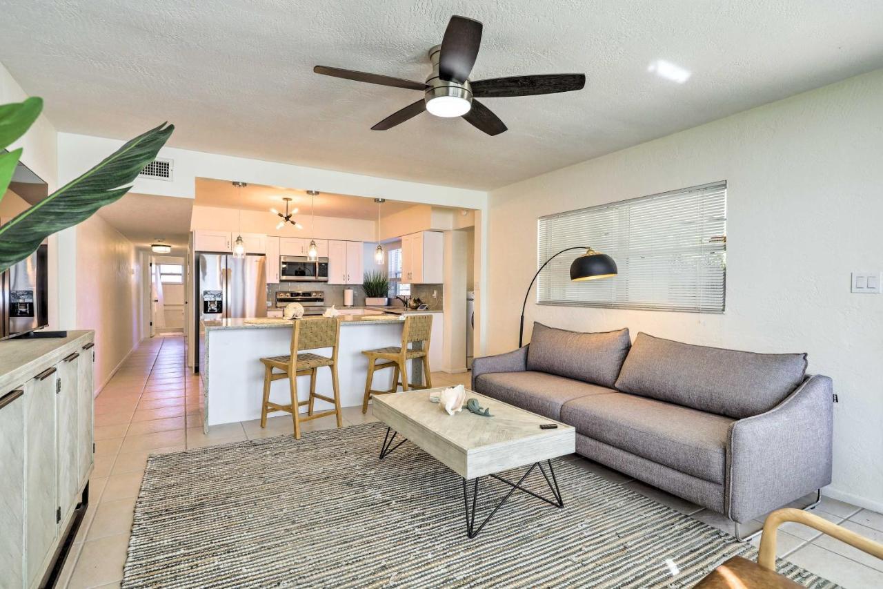 Cute And Cozy Florida Duplex Walk To Beaches! 可可比奇 外观 照片
