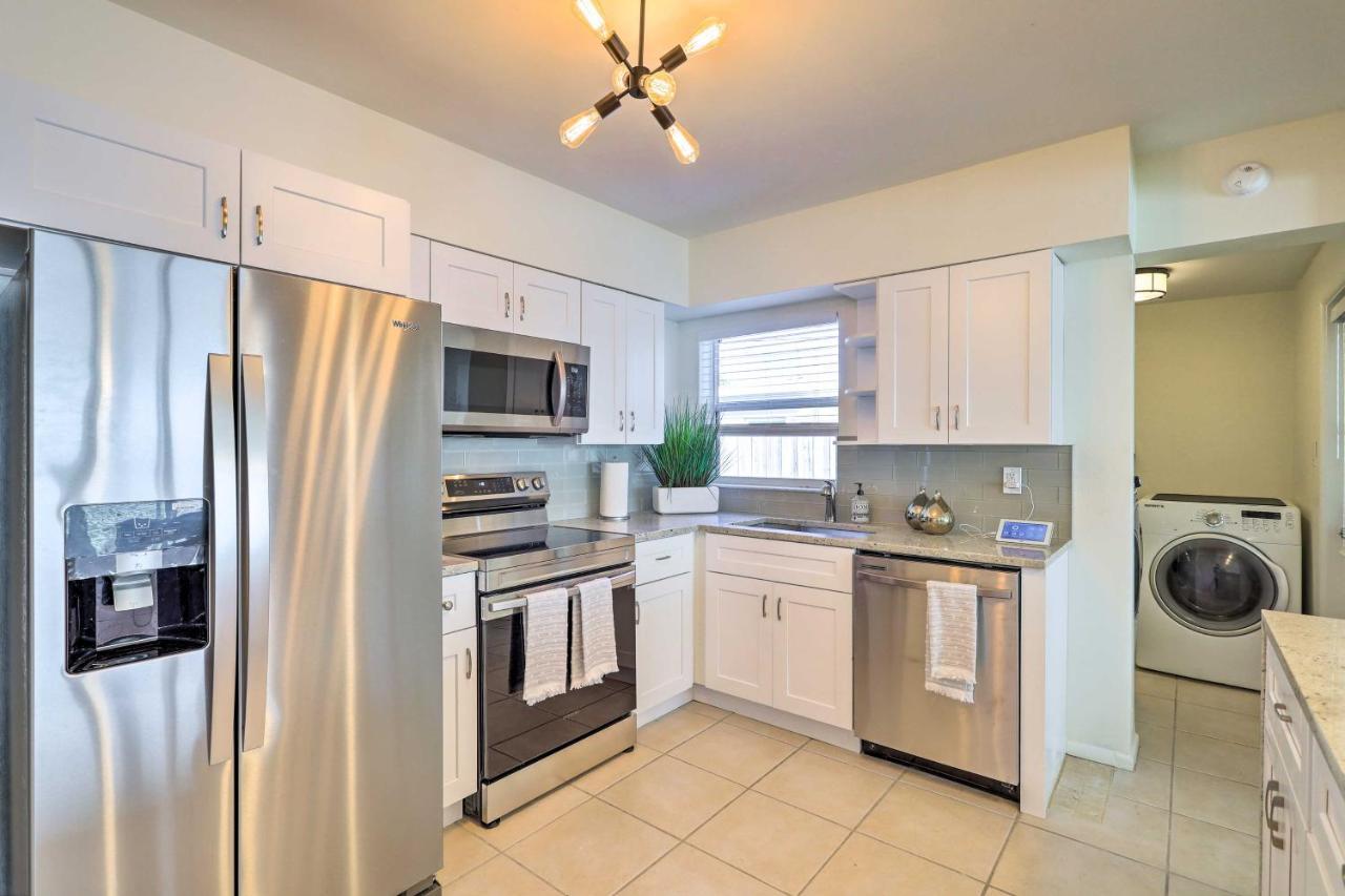 Cute And Cozy Florida Duplex Walk To Beaches! 可可比奇 外观 照片